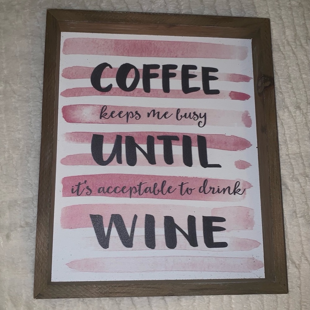 ⭐️ Coffee keeps me busy until It’s acceptable to🍷